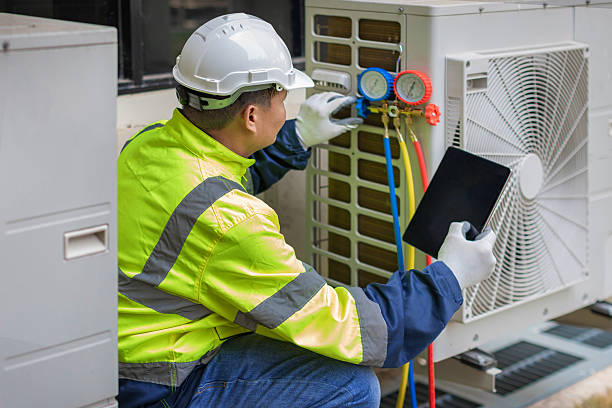 Professional Heat Pump Repair technician working in Fountainville, PA